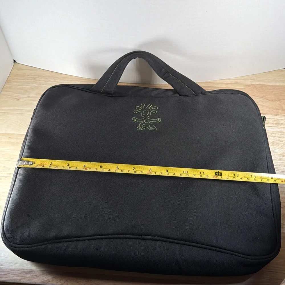 Crumpler Winston Fleece Laptop Briefcase Black & Green Zip Up Padded